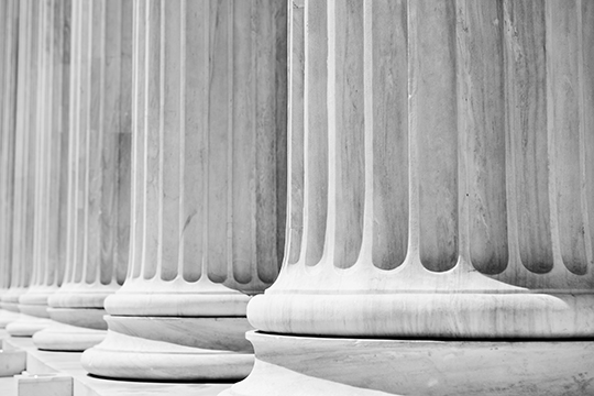 Column Pillars courthouse, black and white